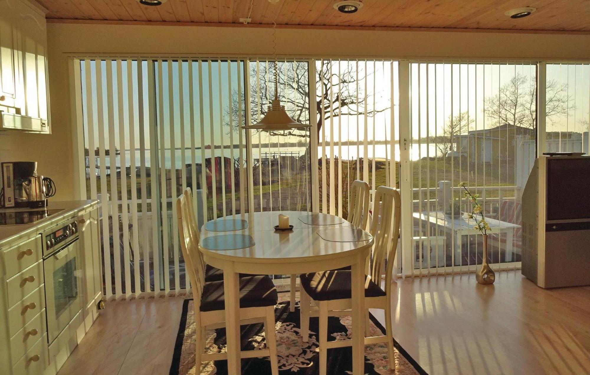Awesome Home In Soelvesborg With House Sea View Экстерьер фото